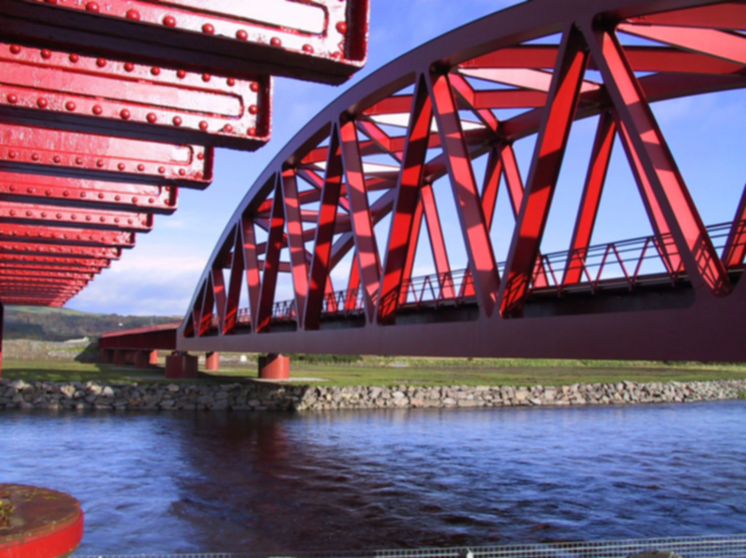 The Cantilevered Zigzag Bridge